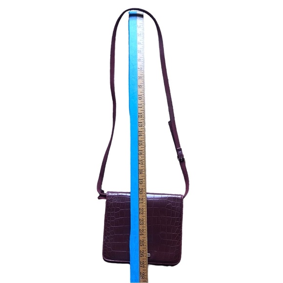 Nine West Women’s Crossbody Shoulder Purse Handbag Burgundy Faux Reptile - Picture 10 of 12